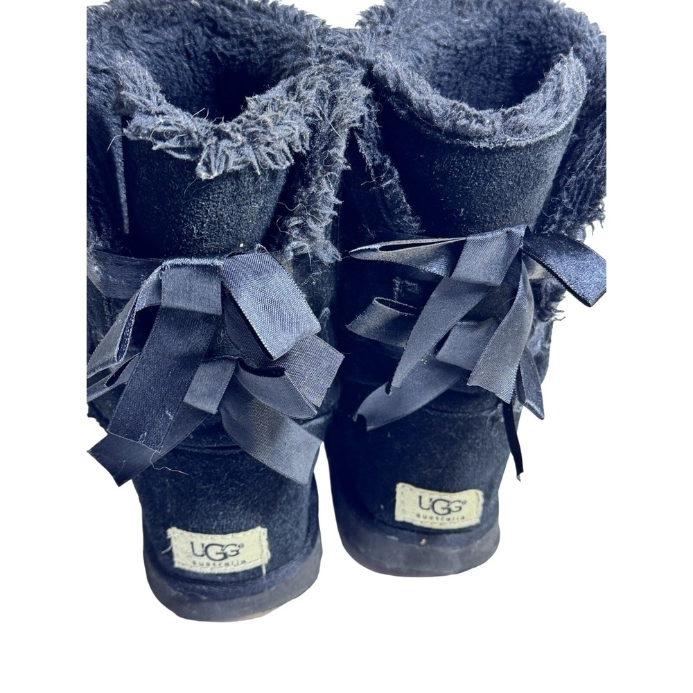 UGG Australia Bailey Bow II Black Suede Shearling Boots Womens Size 8 F19010D